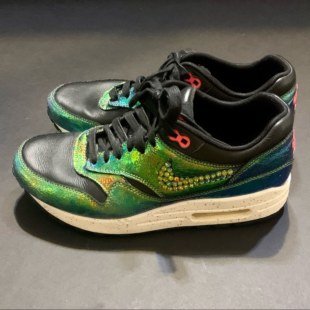 Rare Nike Air Max Trophy Pack with Swarovski Crystals bling